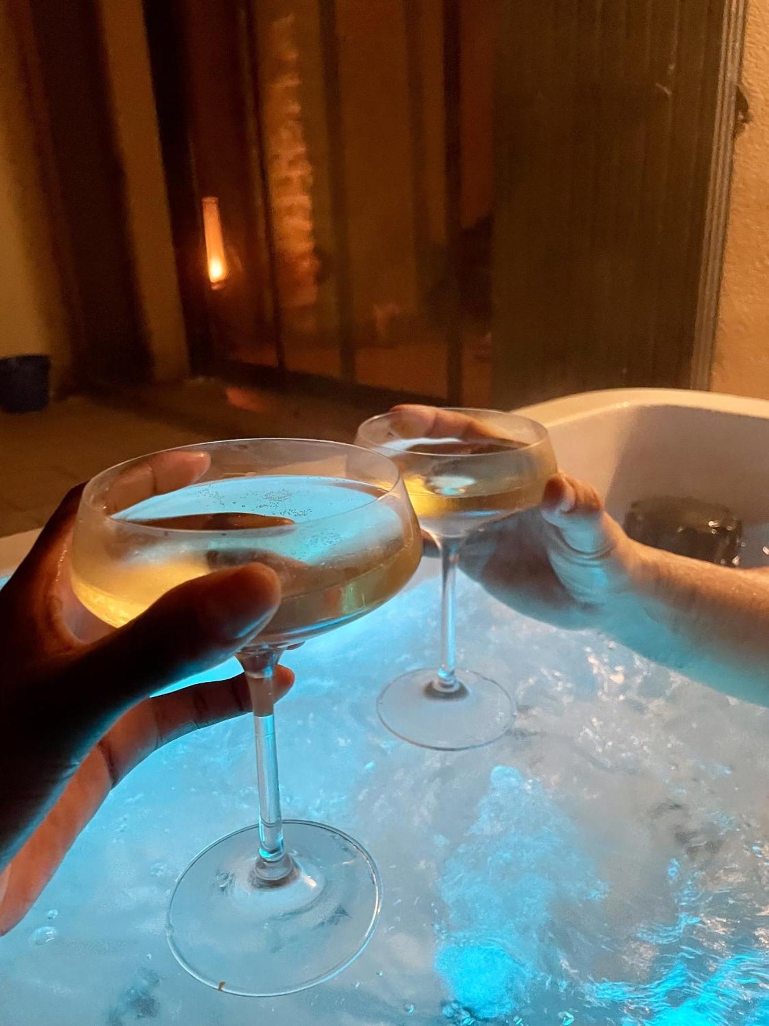 Maison De Village Avec Jacuzzi Et Garage Bedoin Ngoại thất bức ảnh